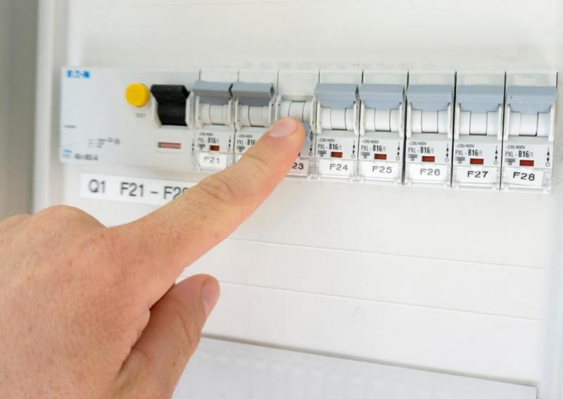 Tableau &eacute;lectrique aux normes : les points cl&eacute;s &agrave; v&eacute;rifier