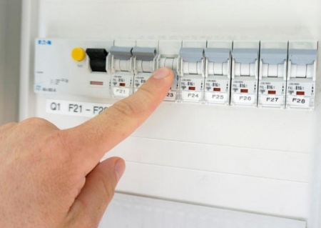 Tableau &eacute;lectrique aux normes : les points cl&eacute;s &agrave; v&eacute;rifier